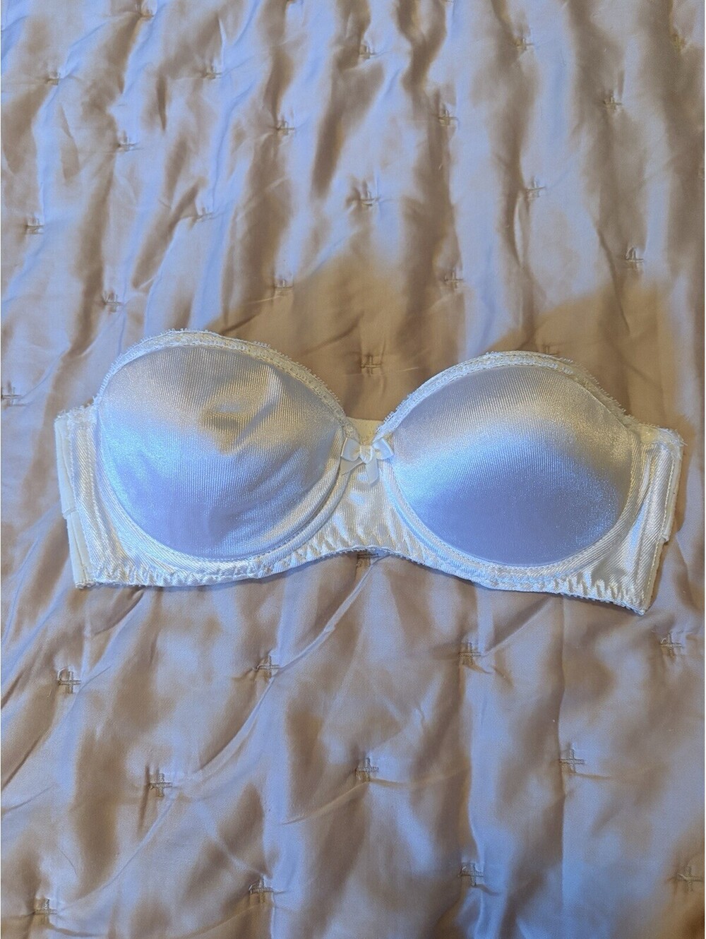 Vintage Strapless Bra 32B Henson Kickernick White Satin Made In The USA 70s 80s